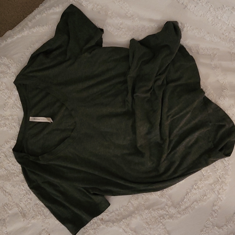 Babaton tee